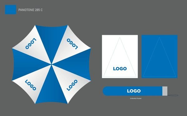 Designskiss för ett paraply med tryck i blått och vitt.